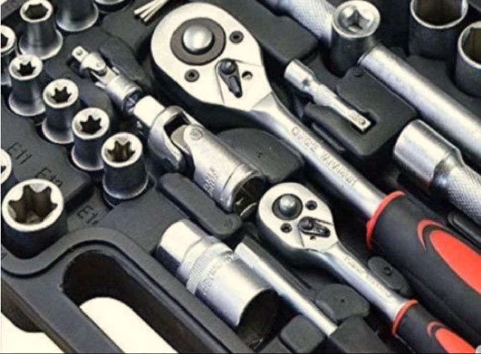 Trusa scule semiprofesionala 108 piese tubulare geanta maner transport