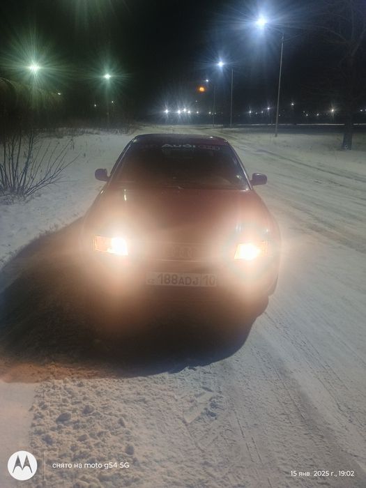 Продам Ауди А4 В5 1998год 1,6