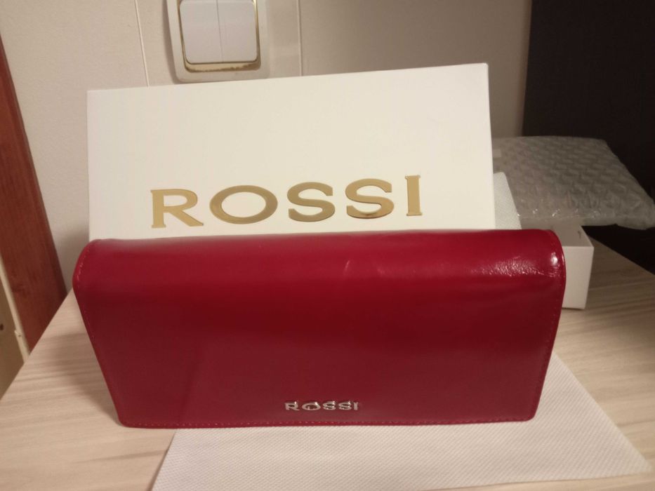 Дамски портфейли естествена кожа