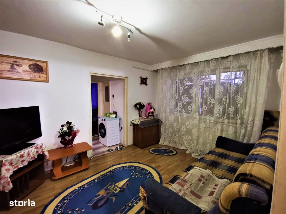Apartament 3 camere | 49.000 € | Bazinul de Înot | Șarpantă