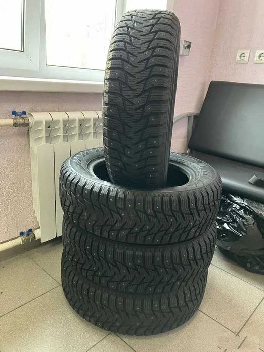 175/65/14 Зимние шины ( 4 шт)