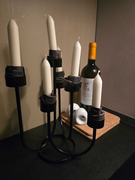 Suport lumanari sfesnic negru