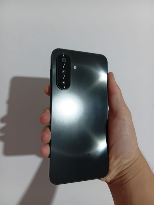 Samsung galaxy a17