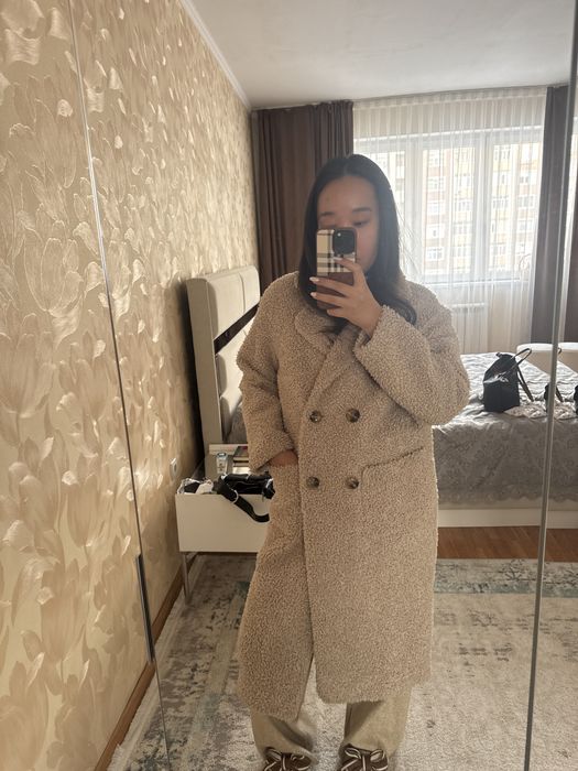 Тедди шуба в бежевом цвете