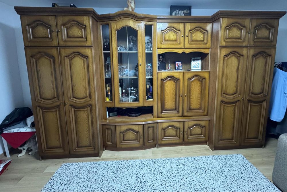 De vanzare coltar si mobila