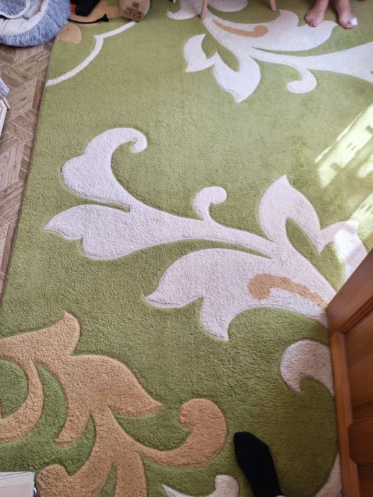 Продам ковер.