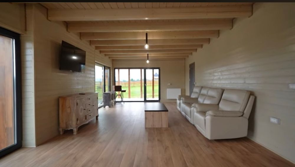 Cabana de vanzare in Belis!