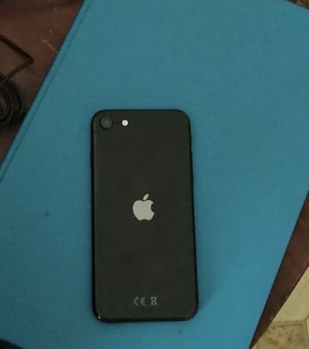 Iphone se 2020 akb 100%без ремонт