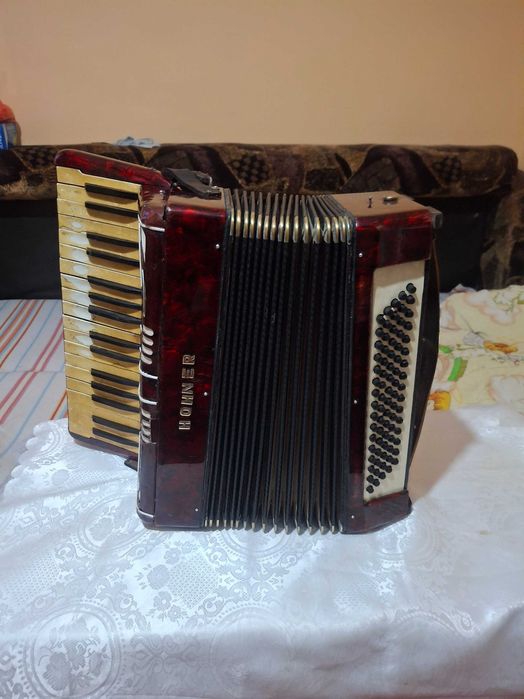 Vand acordeon hohner