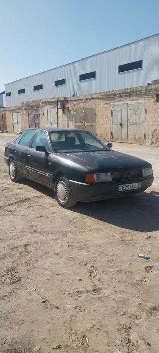 Продаеться ауди 80