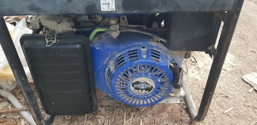 Бензогенератор в отличном состоянии