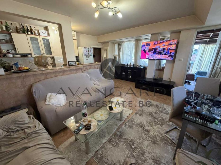 оф.25438 Тристаен с паркомясто/ Мараша