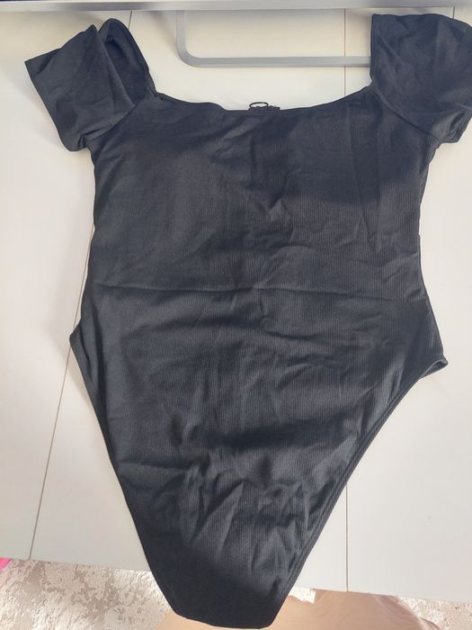 Продам купальник 4000тг