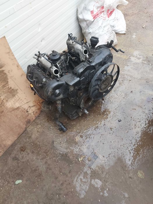 Motor audi 2.5 v6