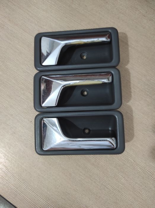 Ручки дверей мазда