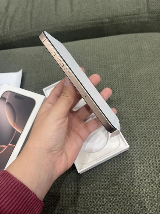 Като Нов Iphone 16 pro в ГАРАНЦИЯ