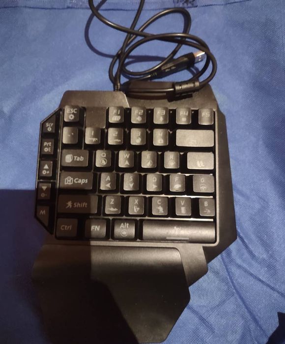 Mix Se+ ойын клавиатурасы