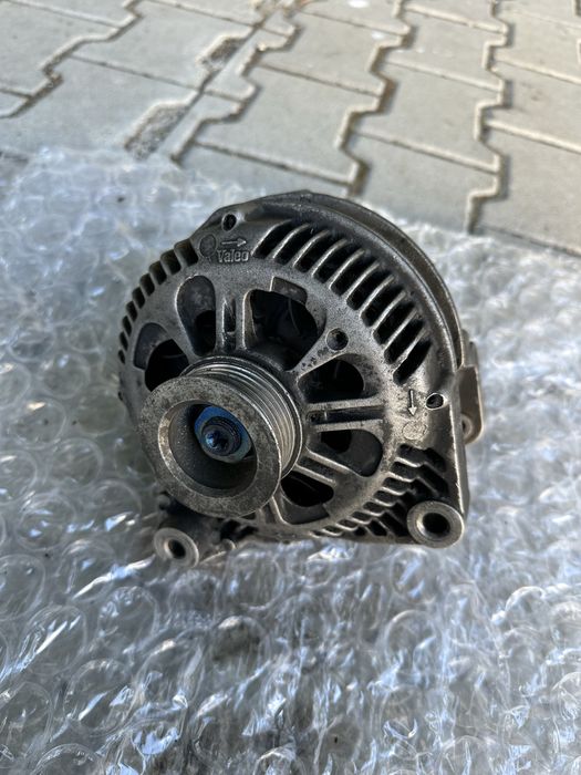 Динамо BMW 5 (E39) Valeo 839046