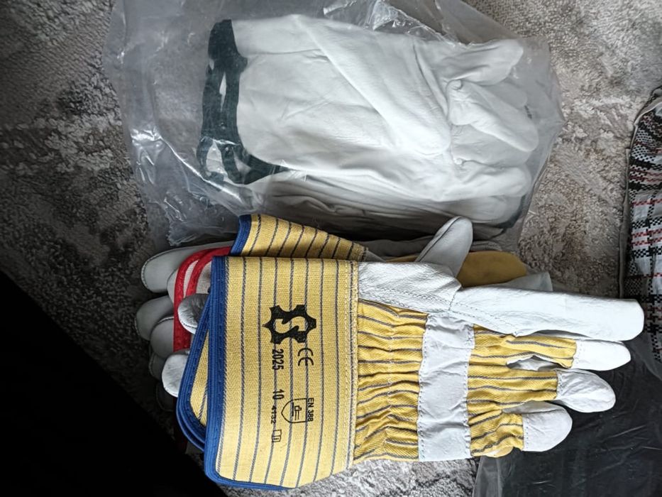 Пкрчатки рабочие разные новые