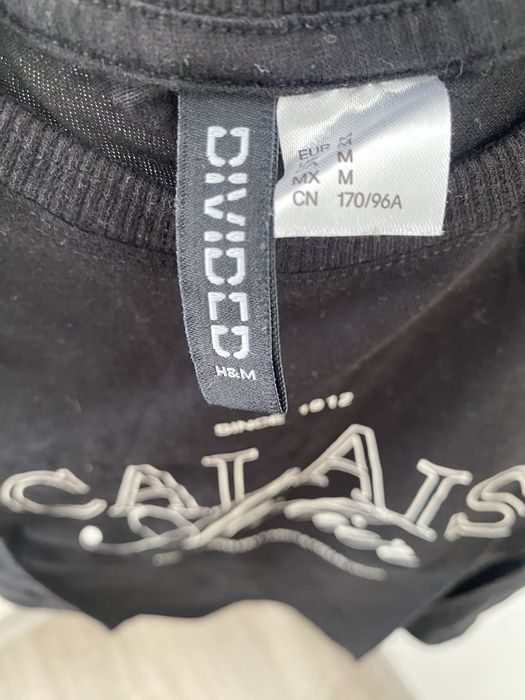 Къса тениска закупувана от H&M