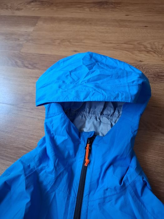 Salewa мъжко яке M- L размер.