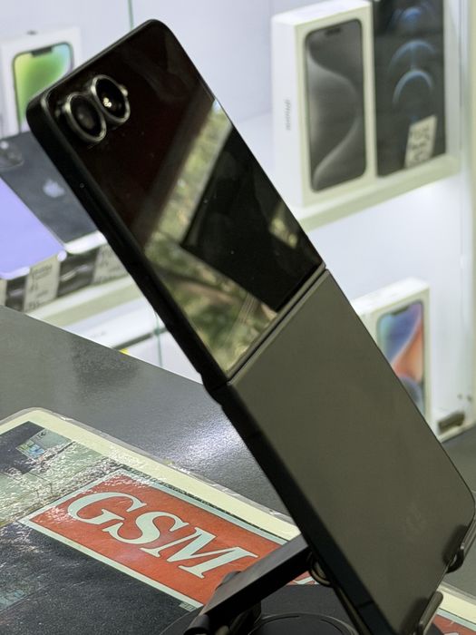Samsung Galaxy Z Flip 7 256Gb