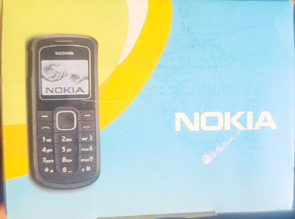 Продам легенда телефон