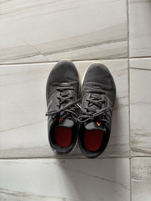 Маратонки Adidas