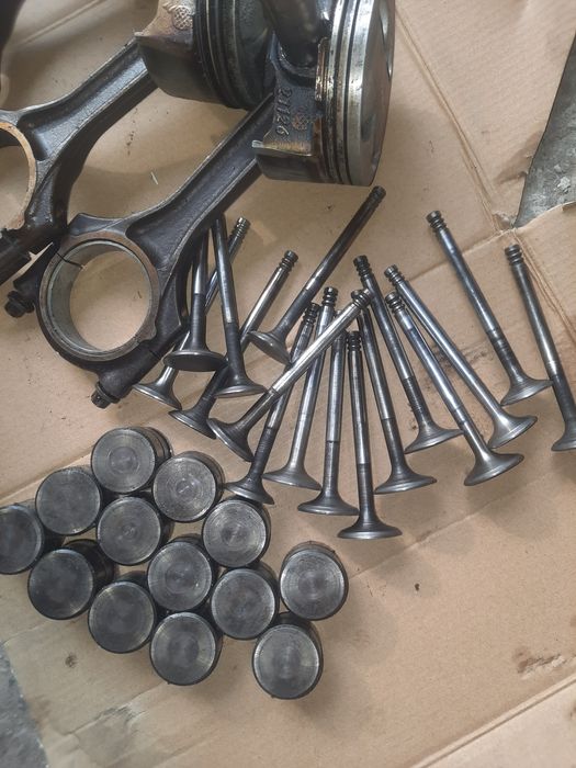 Запчасти приора 16клап