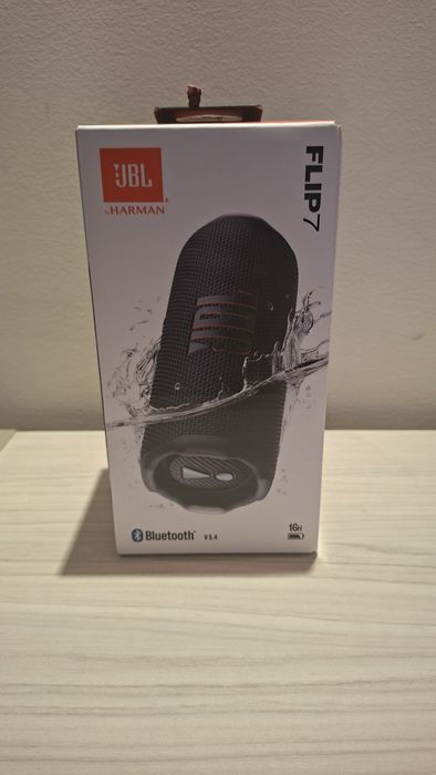 Продавам JBL FLIP 7 bluetooth speaker