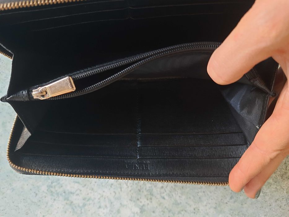 Кожен портфейл Furla