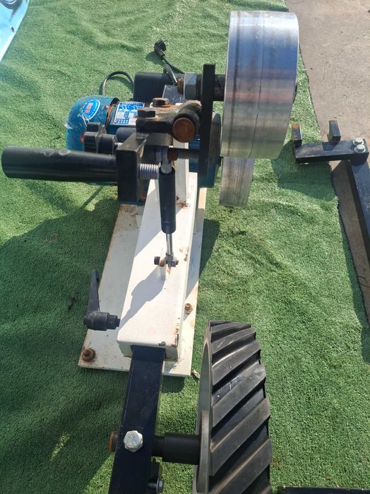 Лентова шлайфмашина - Монофазна