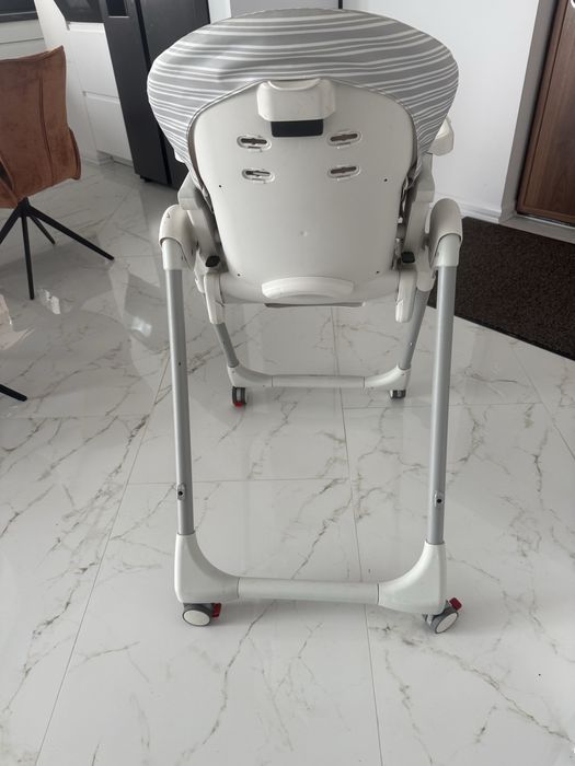 Scaun de masa peg perego in stare buna