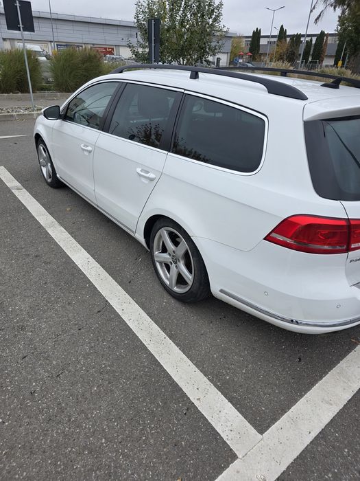 VOLKSWAGEN Passat 2012 — imagine 1