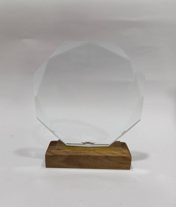 Статуэтки с логотипом