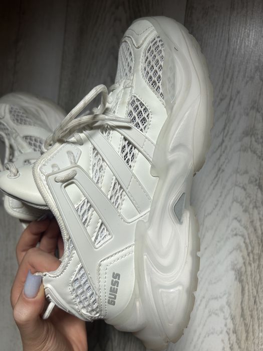 Adidasi guess belluna