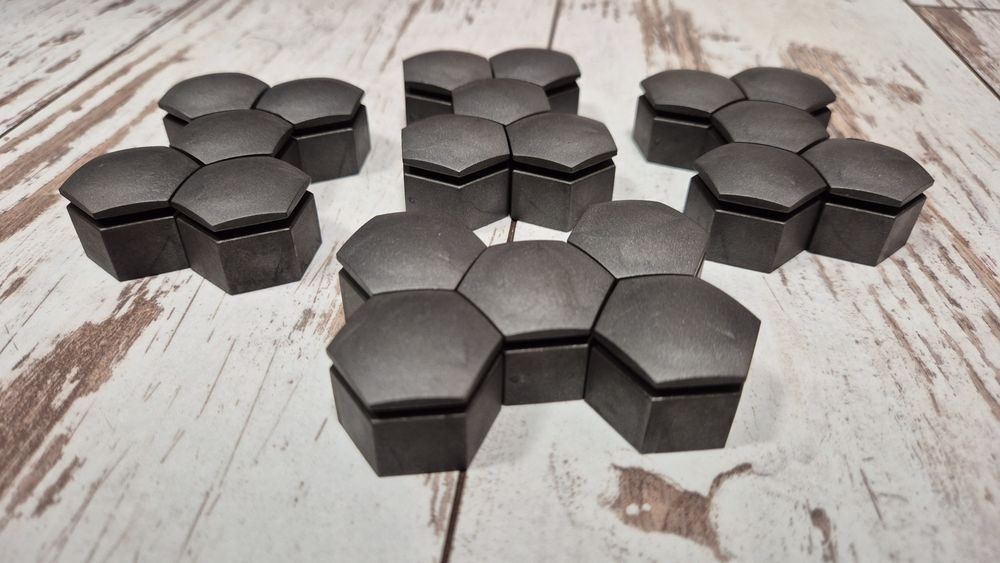 Оригинални капачки за болтове на джанти Опел Инсигния