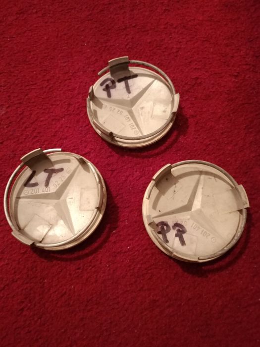 Колпачки на диски мерседес