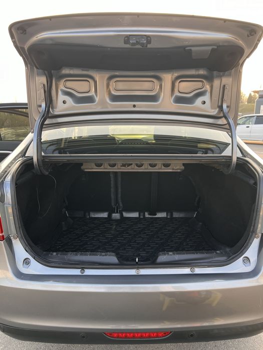 Продаю ЛАДА ВЕСТА 1,8л 2018г