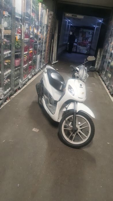 Скутер SYM Symphony