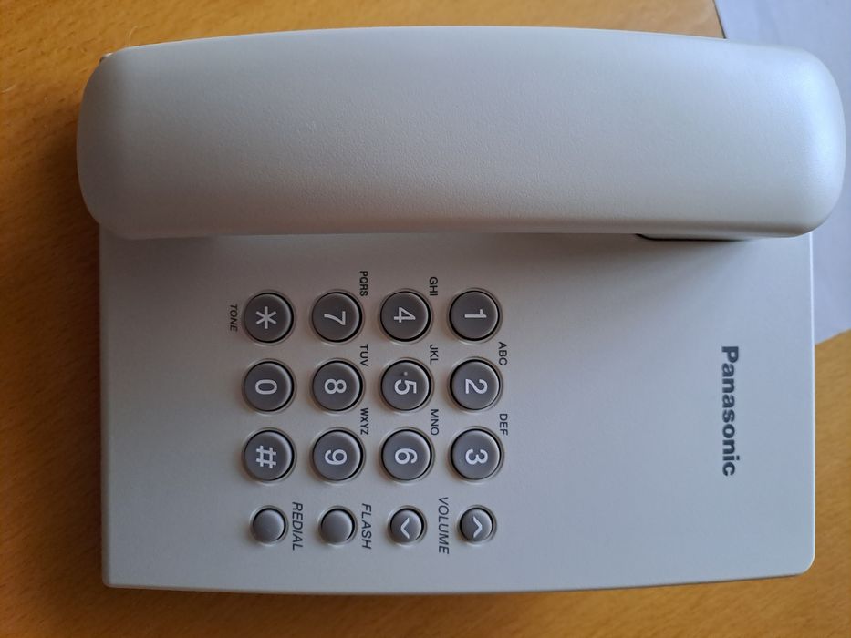 Стационарен телефон panasonic