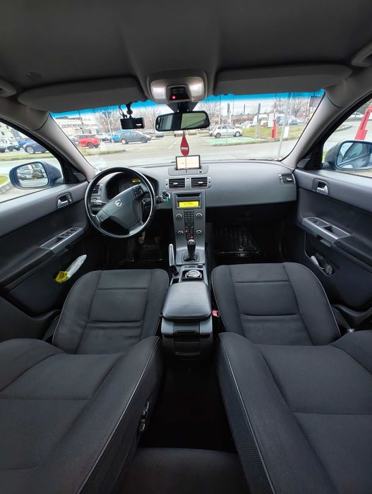 Volvo S40 2011, 1.6 diesel, 129 cp, 216 mii km, Impecabilă.