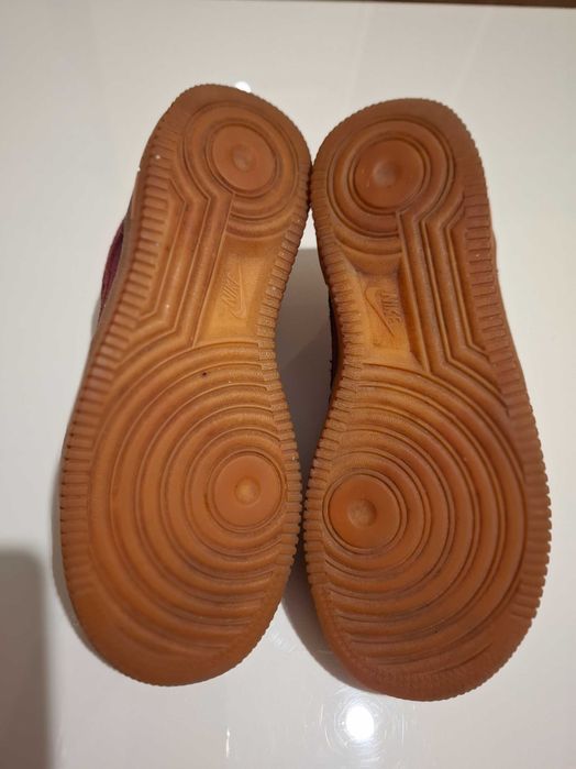 Обувки на марката NIKE, номер 36