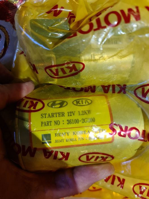 Продам стартер Kia Sorento, Hyundai Santa Fe 2012