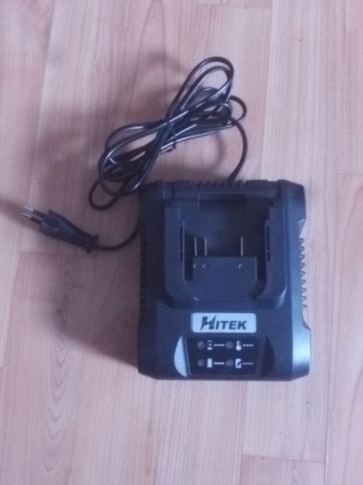 Încărcător hitek 21v 3000mA