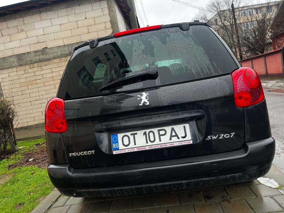 Vând Peugeot 207SW