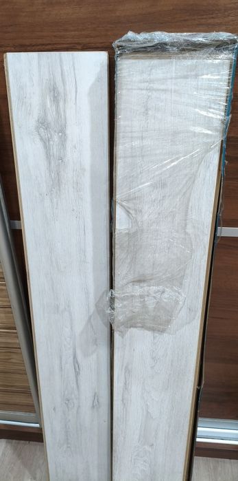 Продам ламинат KronoOriginal 33 класс толщина 12мм новый 16м²
https://