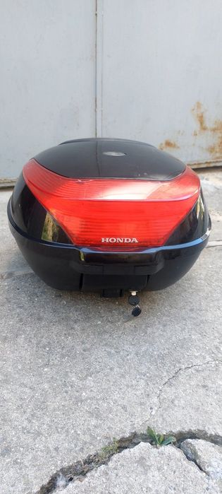 Куфар/багажник за Honda Sh150 оригинален