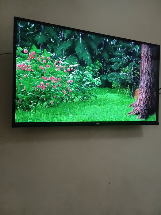 Телевизор Artel 32.