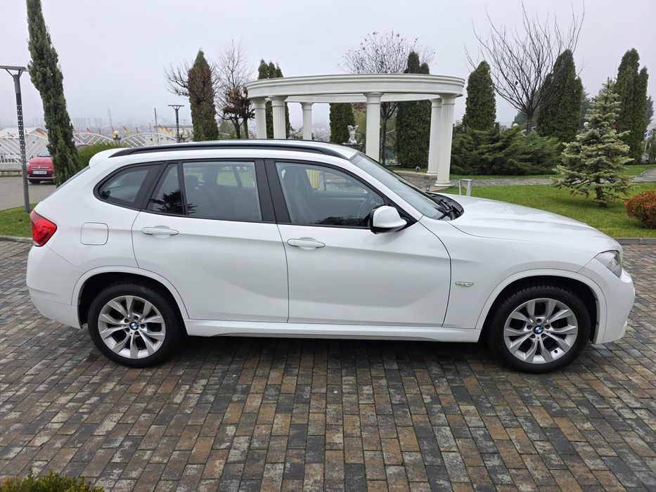BMW X1 # 2012 Facelift # M Paket interior+exterior# BiXenon #Navigatie